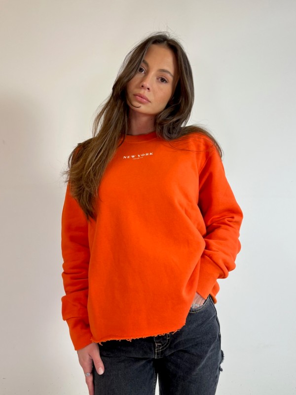 Sweater hot orange white